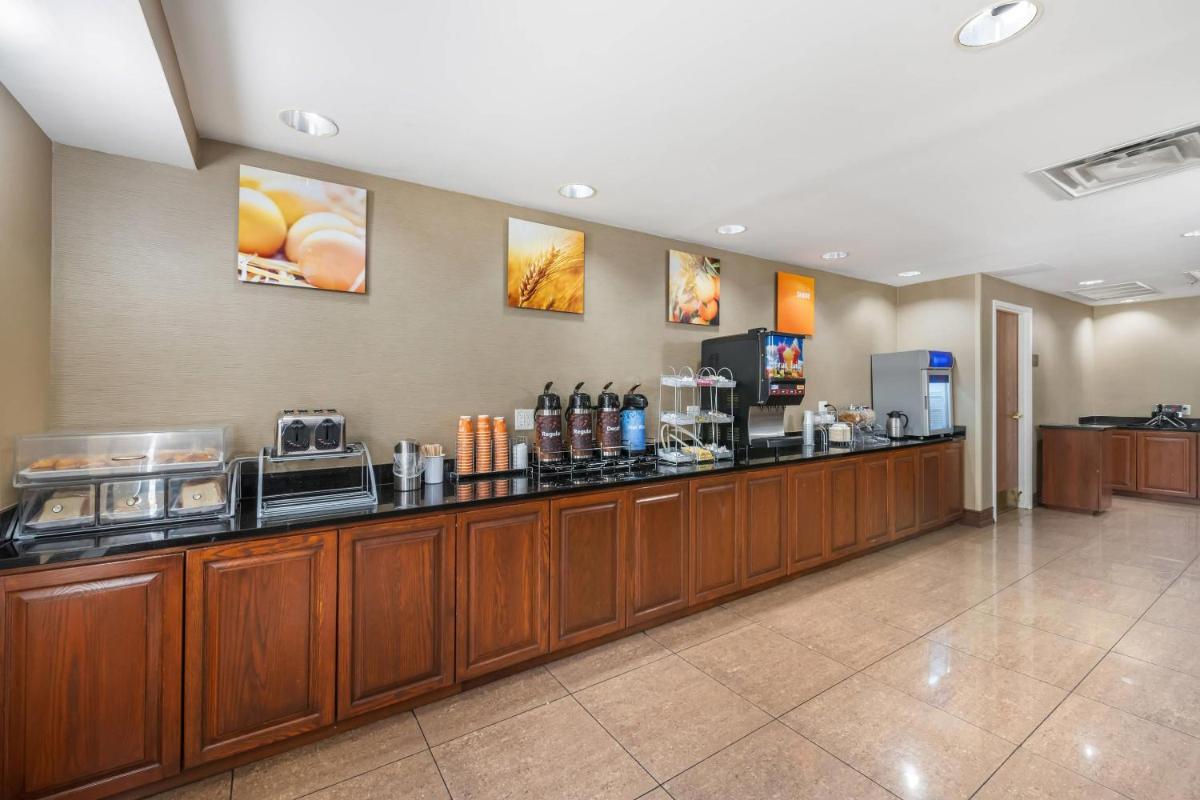 Comfort Suites Ocala North - Housity