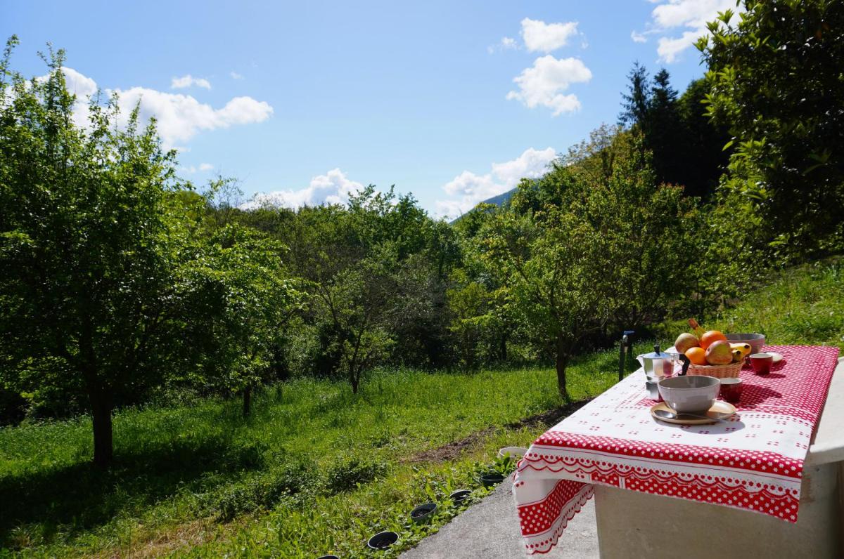 Casa Castagno e Ruscello - Nature Retreat in Liguria - Housity