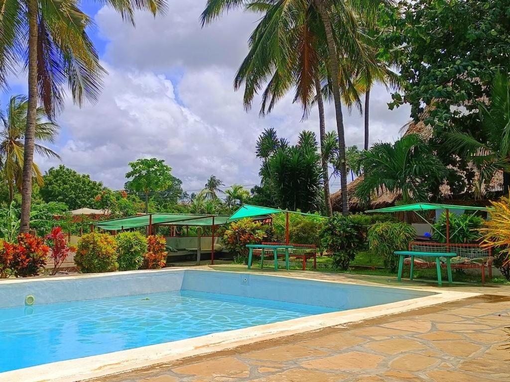 Travellers Inn Resort Malindi - Housity
