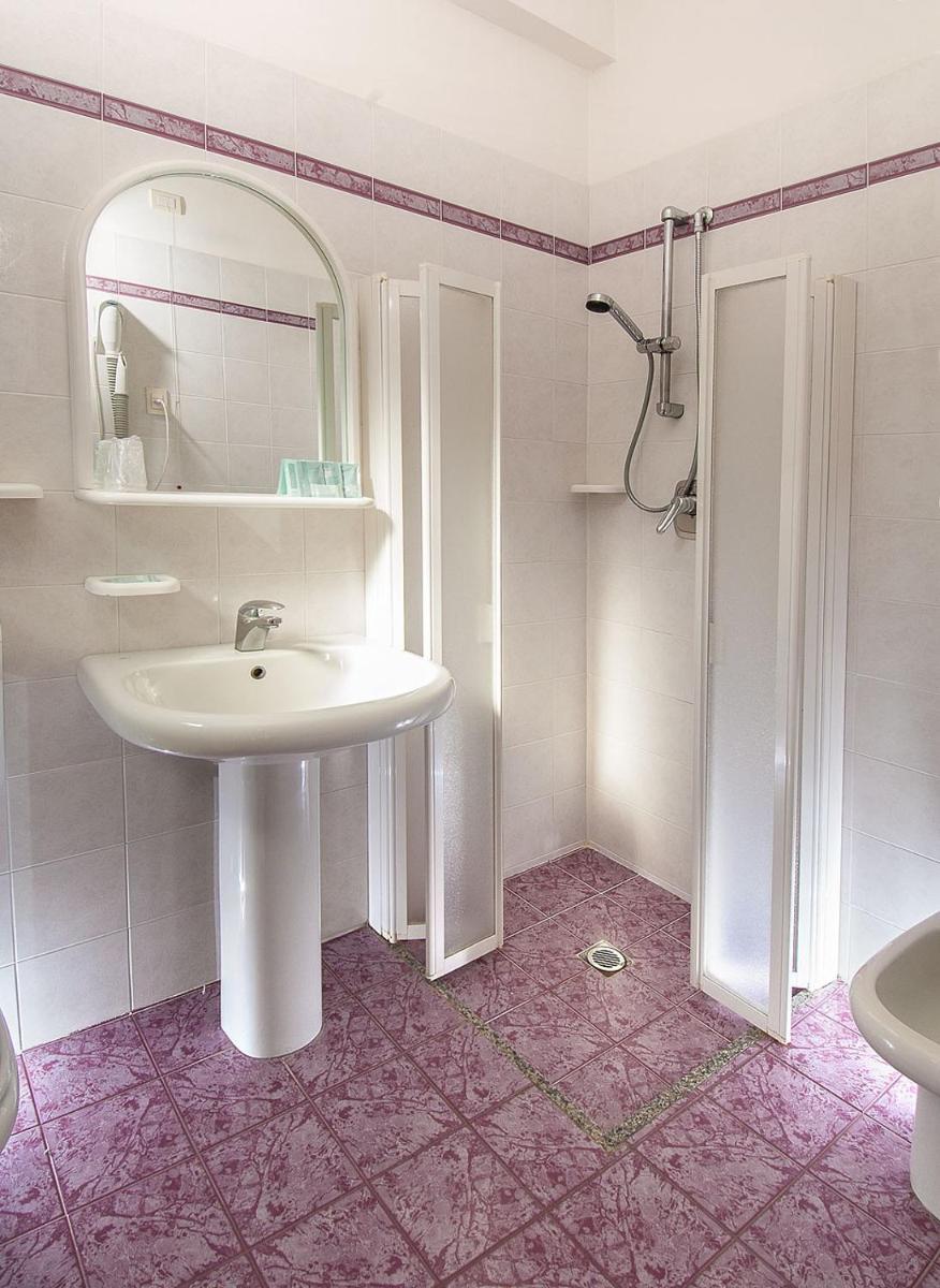 Hotel Napoleon - Housity