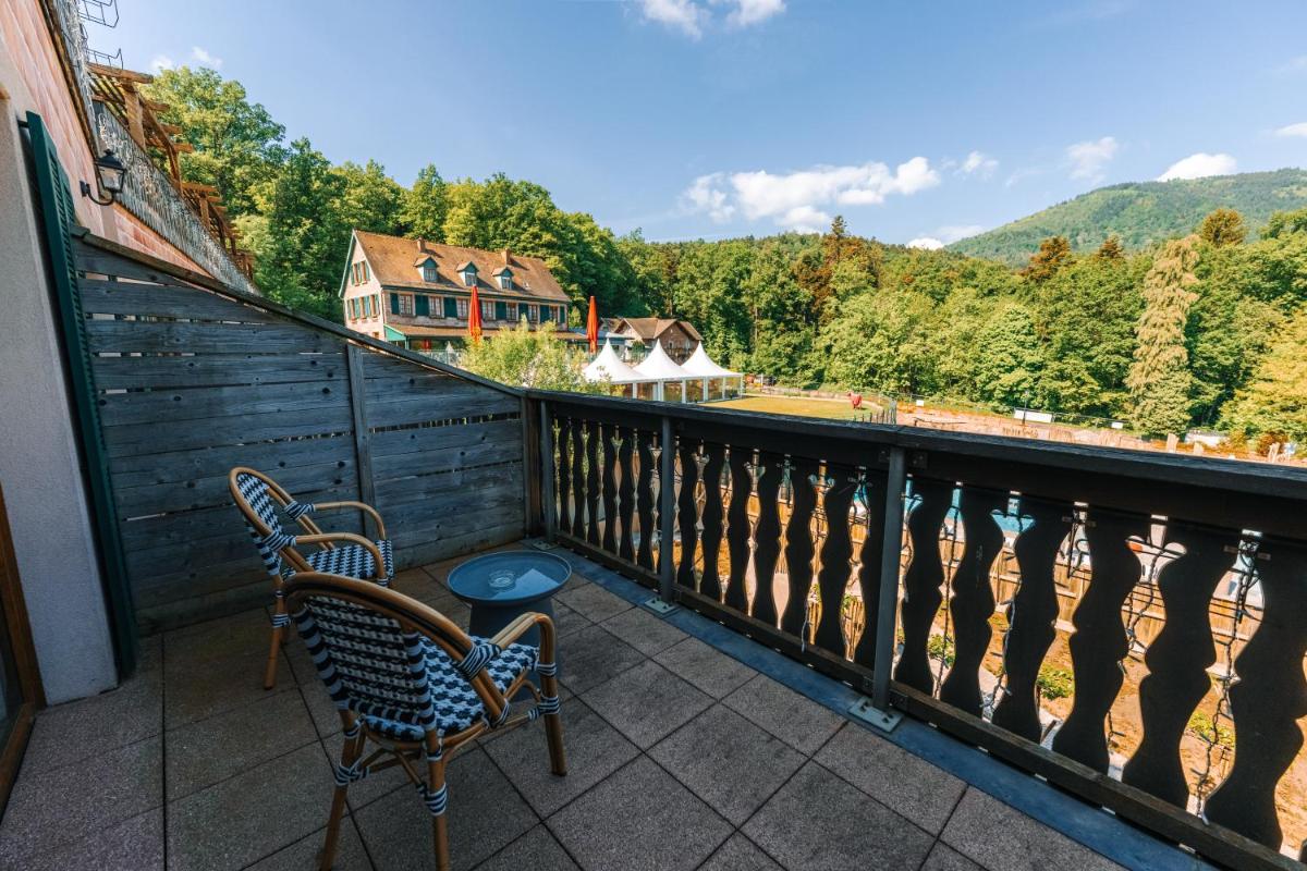Vue générale sur la montagne ou vue sur la montagne depuis l'hôtel