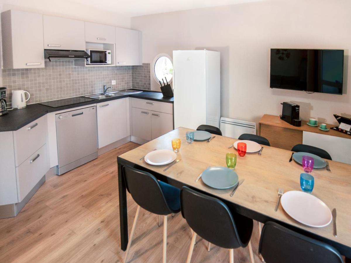 Cuisine ou kitchenette dans l'établissement Hôtel & Spa Vitalparc, The Originals Collection