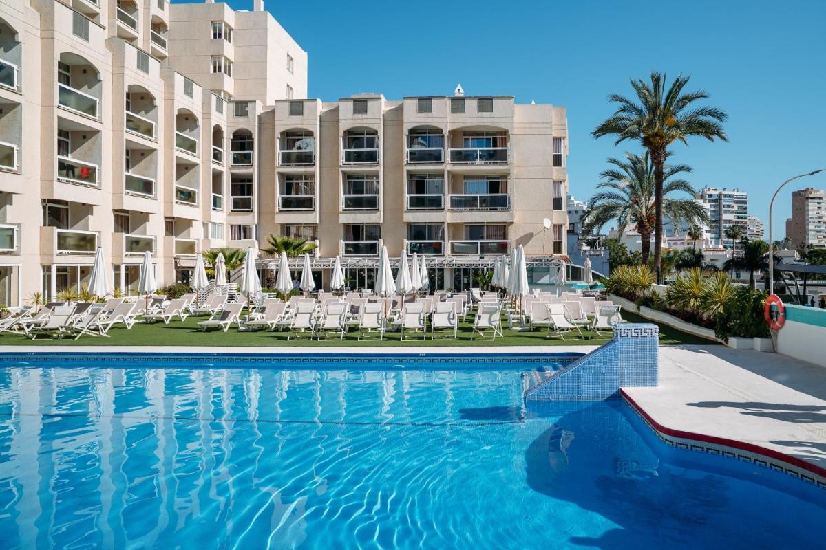 Piscina en o cerca de MS Aguamarina Costa del Sol