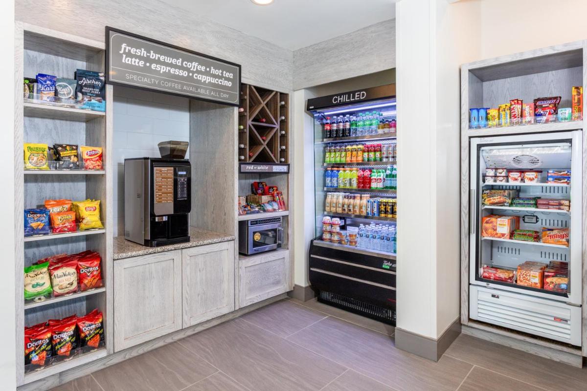 Hilton Garden Inn Tampa Northwest/Oldsmar - Housity