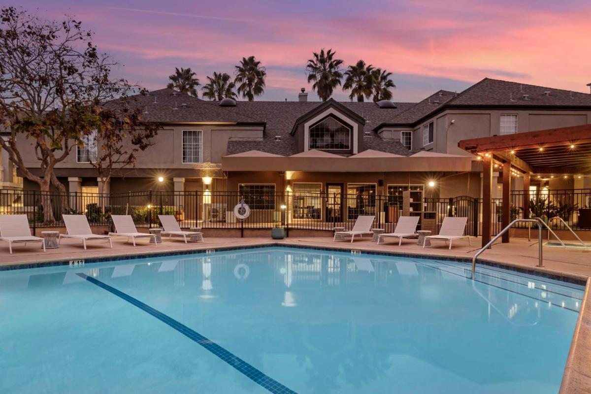 Sonesta ES Suites Torrance Redondo Beach - Housity