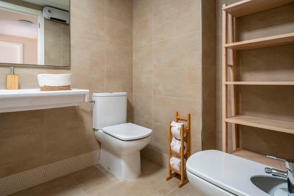 Un baño de Hotel Ritual de Terra & SPA Moraira