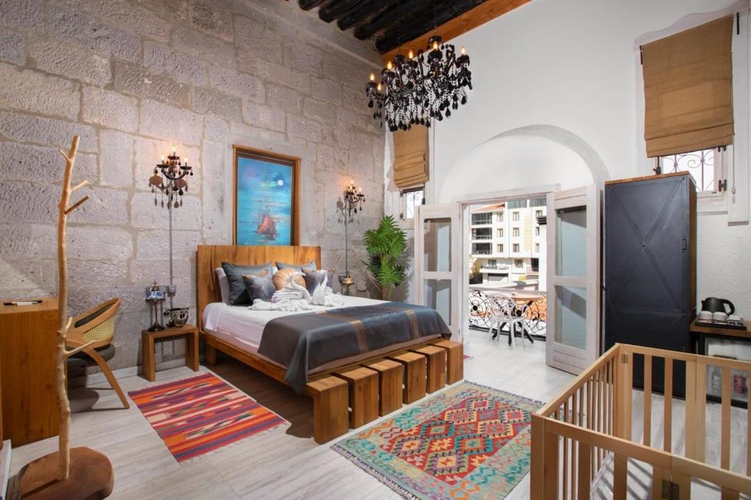 Mir konak hotel - Housity