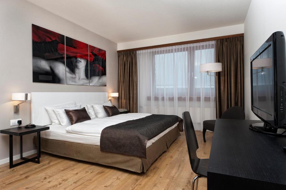 Wyndham Stuttgart Airport Messe - Housity