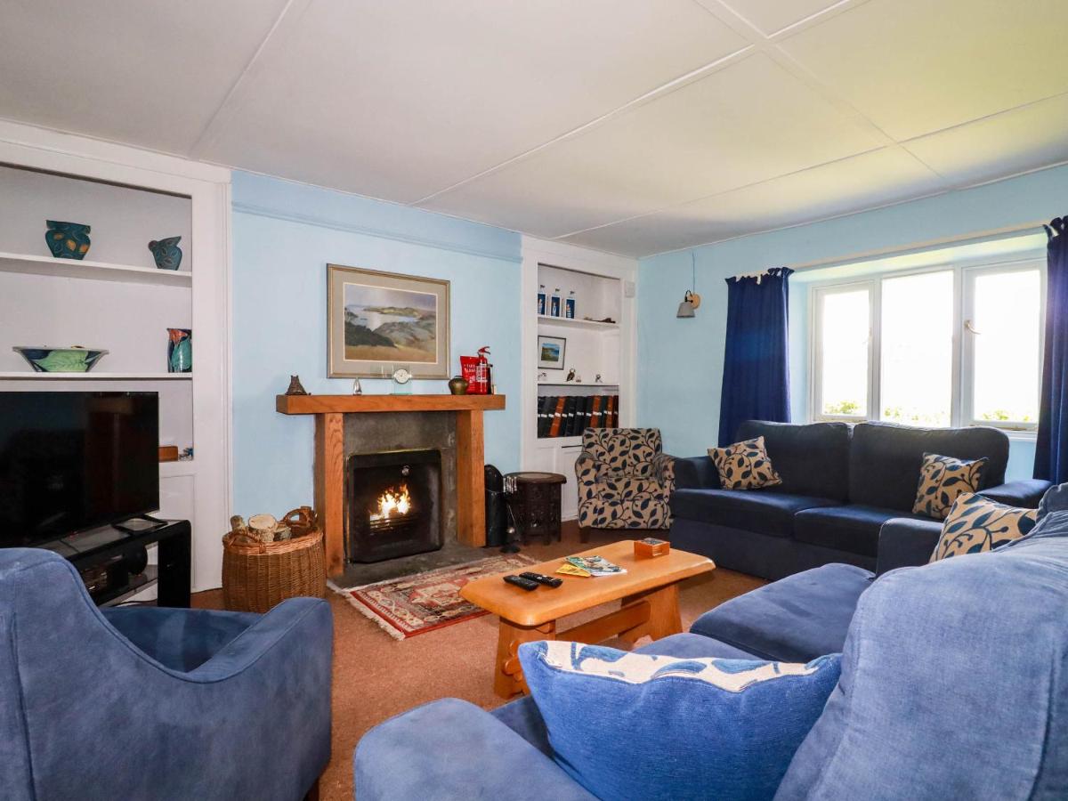 Polcreek Farmhouse - Housity