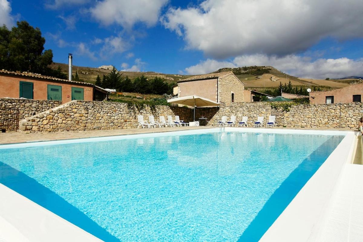 Tenuta Don Ruggero - Donalegge al Castellazzo - Housity