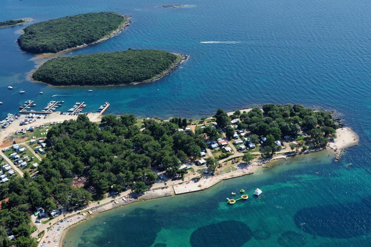 Easyatent Camping Valkanela - Housity