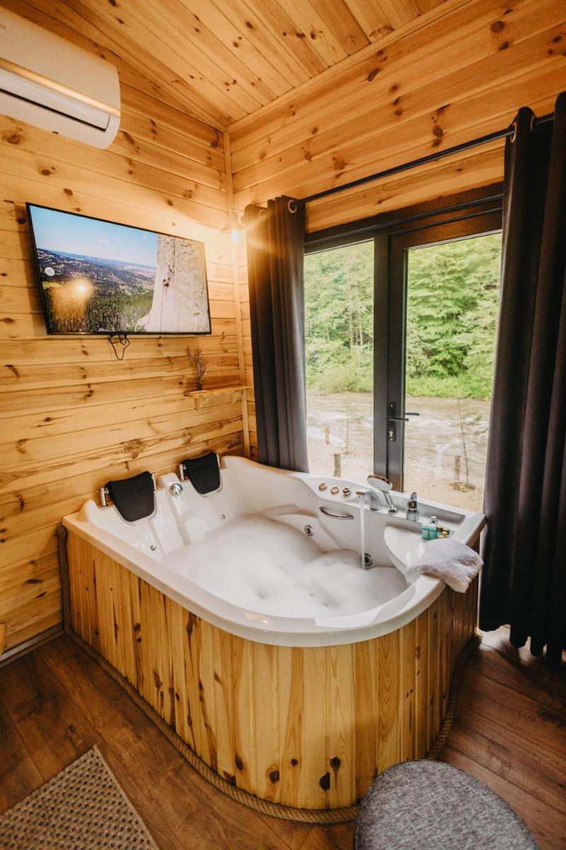 Lavender Tiny House - Housity