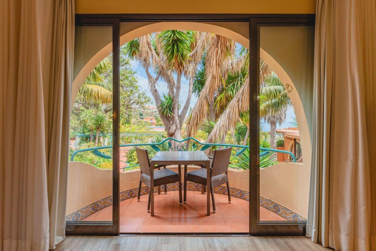 Um jardim no exterior de Quinta Splendida Wellness & Botanical Garden
