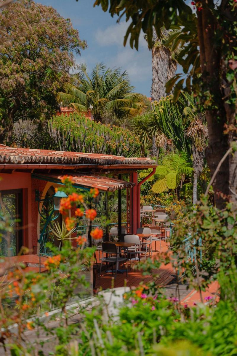 Um jardim no exterior de Quinta Splendida Wellness & Botanical Garden