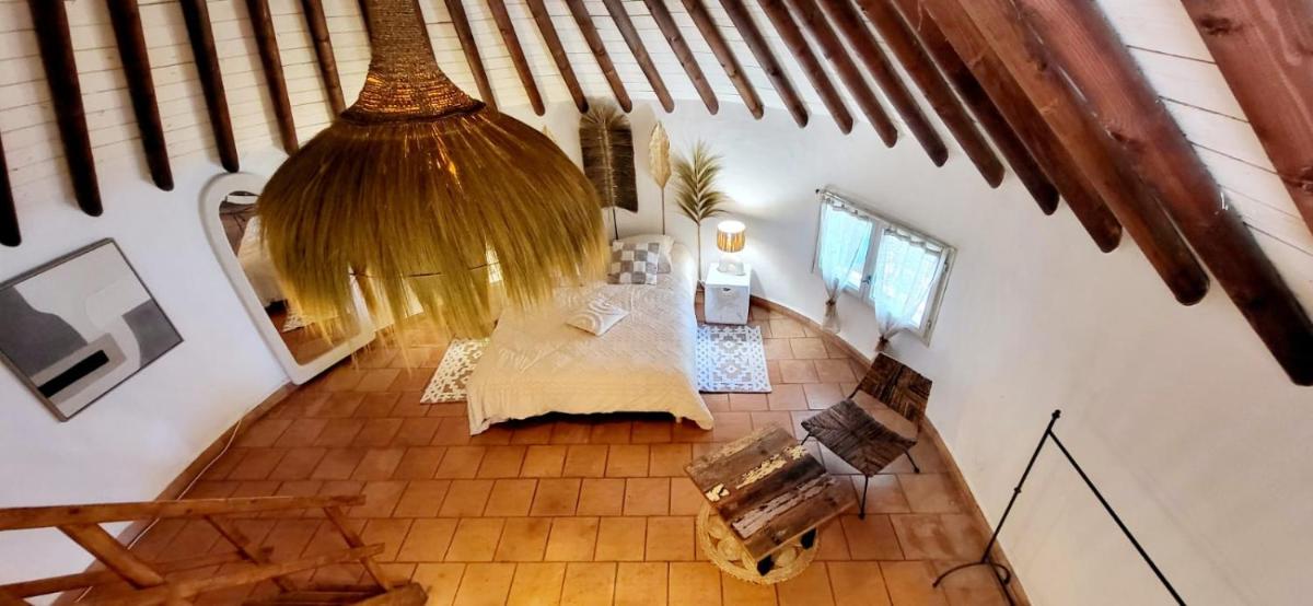 Terre de Boheme - Housity