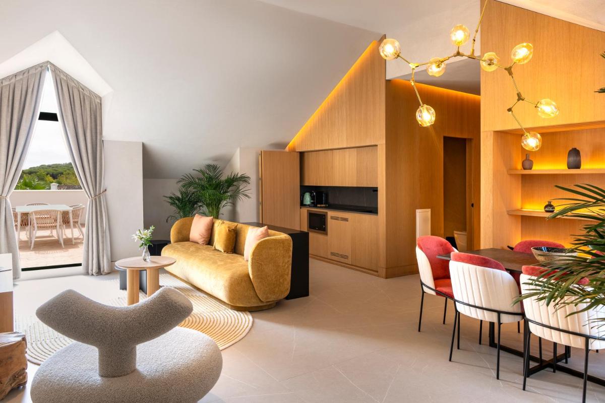 Zona de estar de SO/ Sotogrande Spa & Golf Resort Hotel