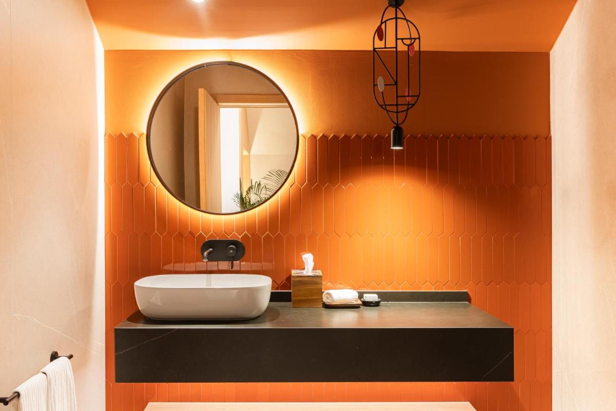 Un baño de SO/ Sotogrande Spa & Golf Resort Hotel
