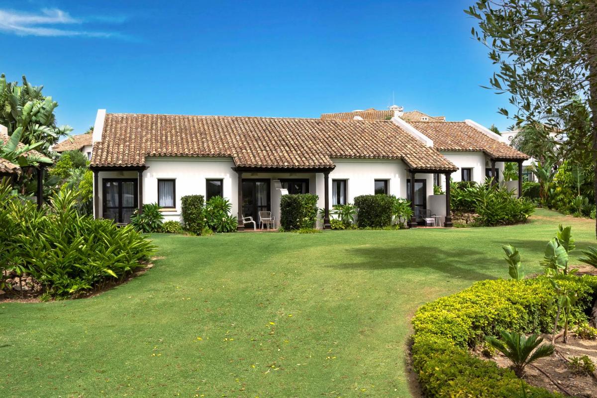 Jardín al aire libre en SO/ Sotogrande Spa & Golf Resort Hotel