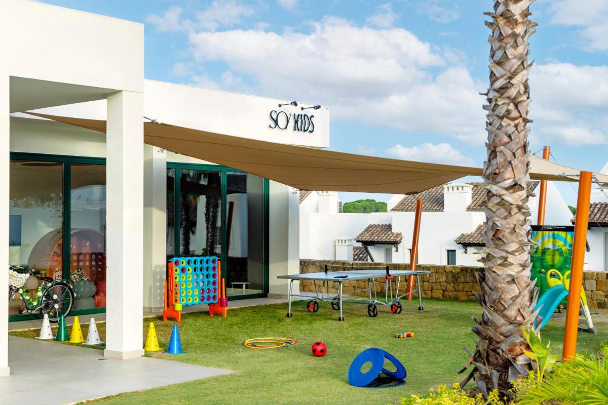 Zona de juegos infantil en SO/ Sotogrande Spa & Golf Resort Hotel