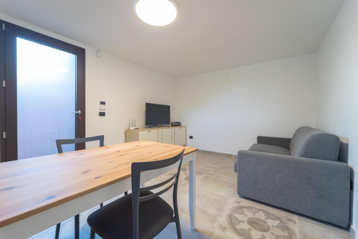 Villa Cantiano - Housity
