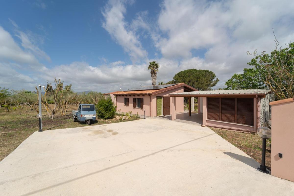 Villa Cantiano - Housity