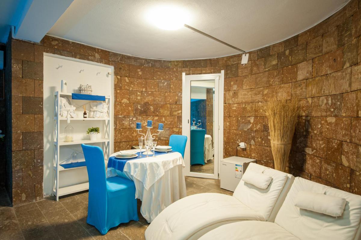 VILLA DI l ABBIU RELAIS ANTICA DIMORA STORICA - Housity