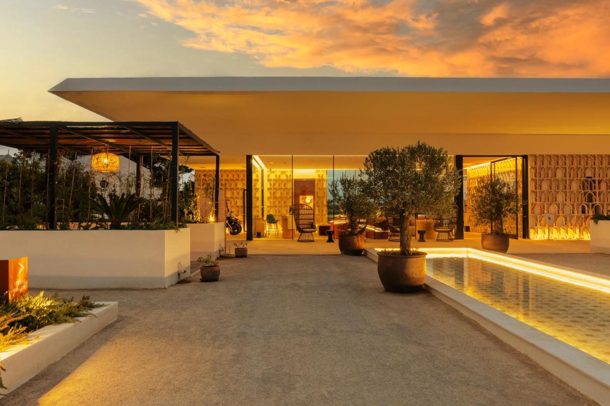 Piscina en o cerca de SO/ Sotogrande Spa & Golf Resort Hotel
