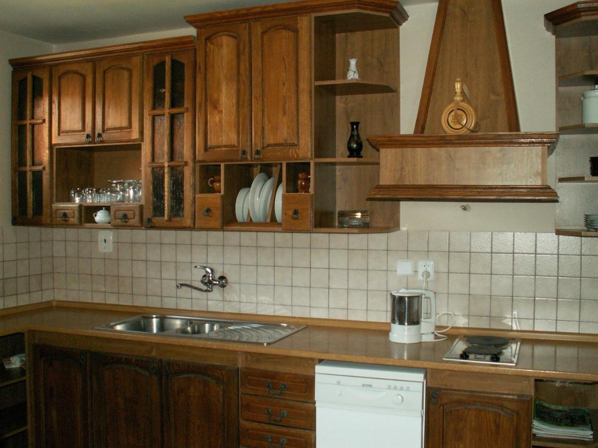 Asso Penzion - Housity