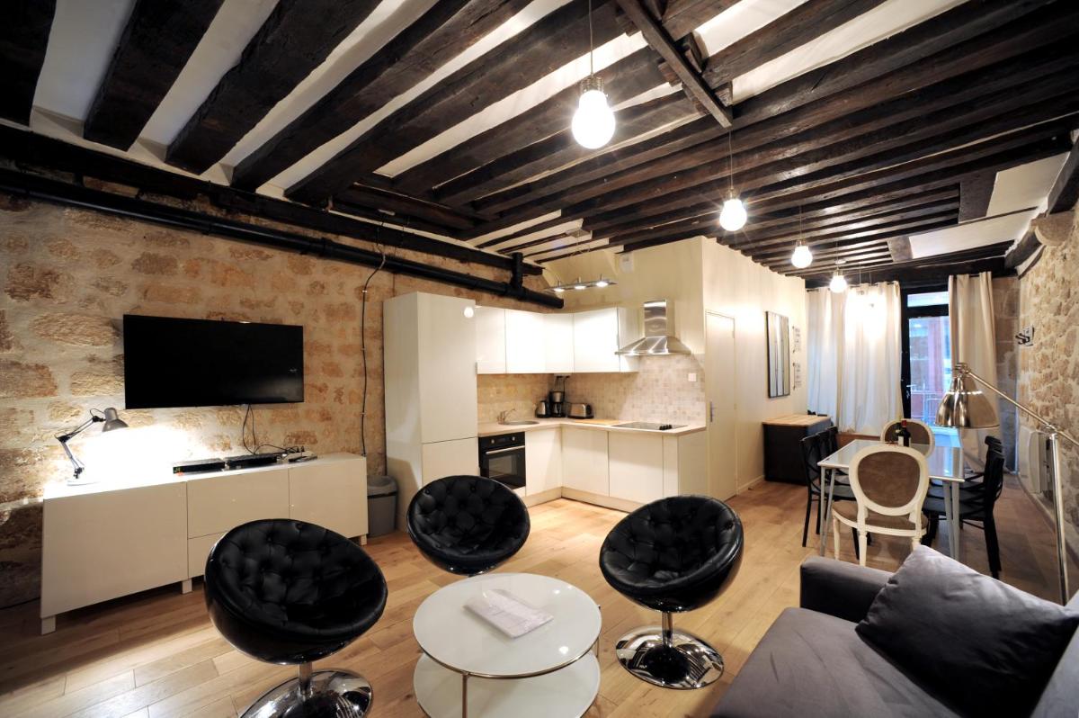 Unique loft apartment in Le Marais - Housity