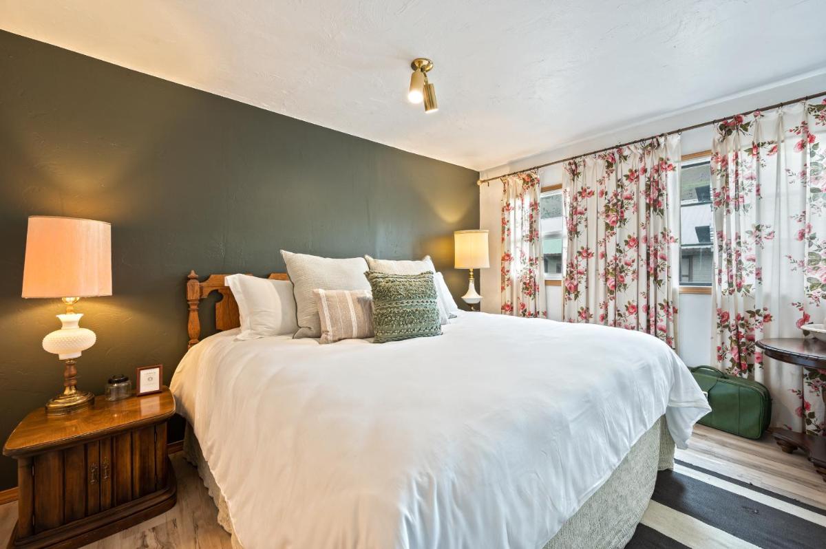 Chickadee Suite - Housity