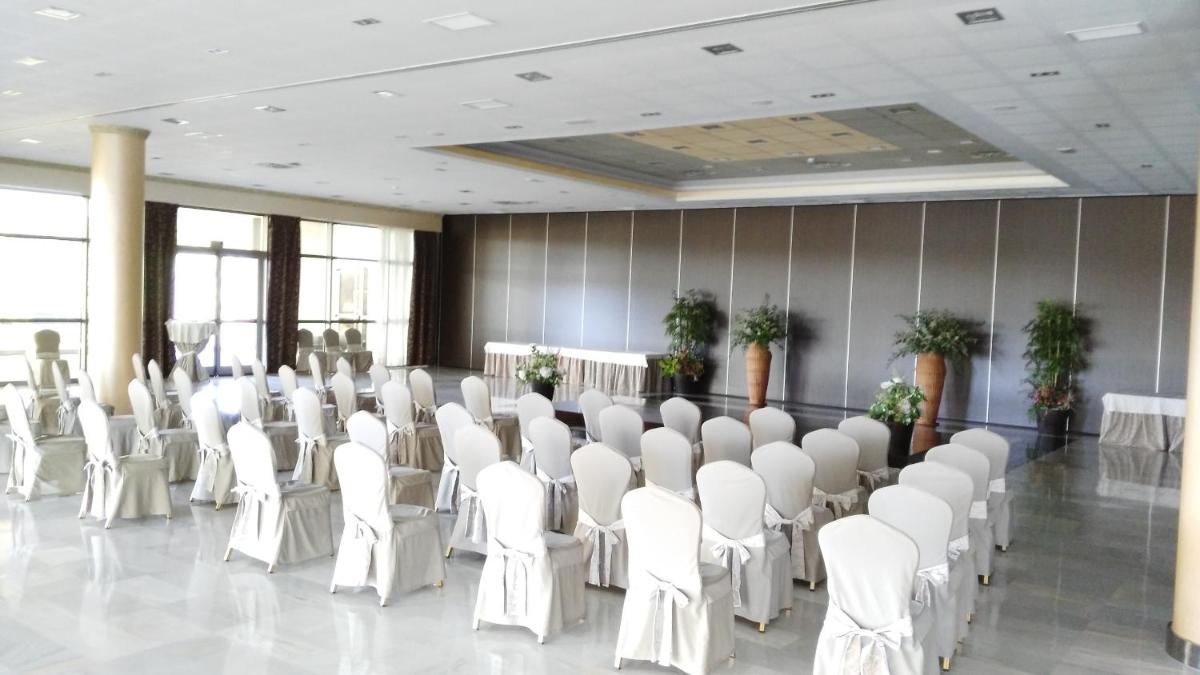 Imagen de la galería de Hotel Palacio de la Magdalena, en Soto del Barco