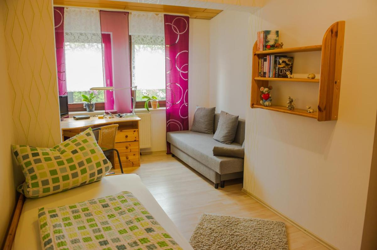 Zimmer zur ehemaligen Weinstube - Housity