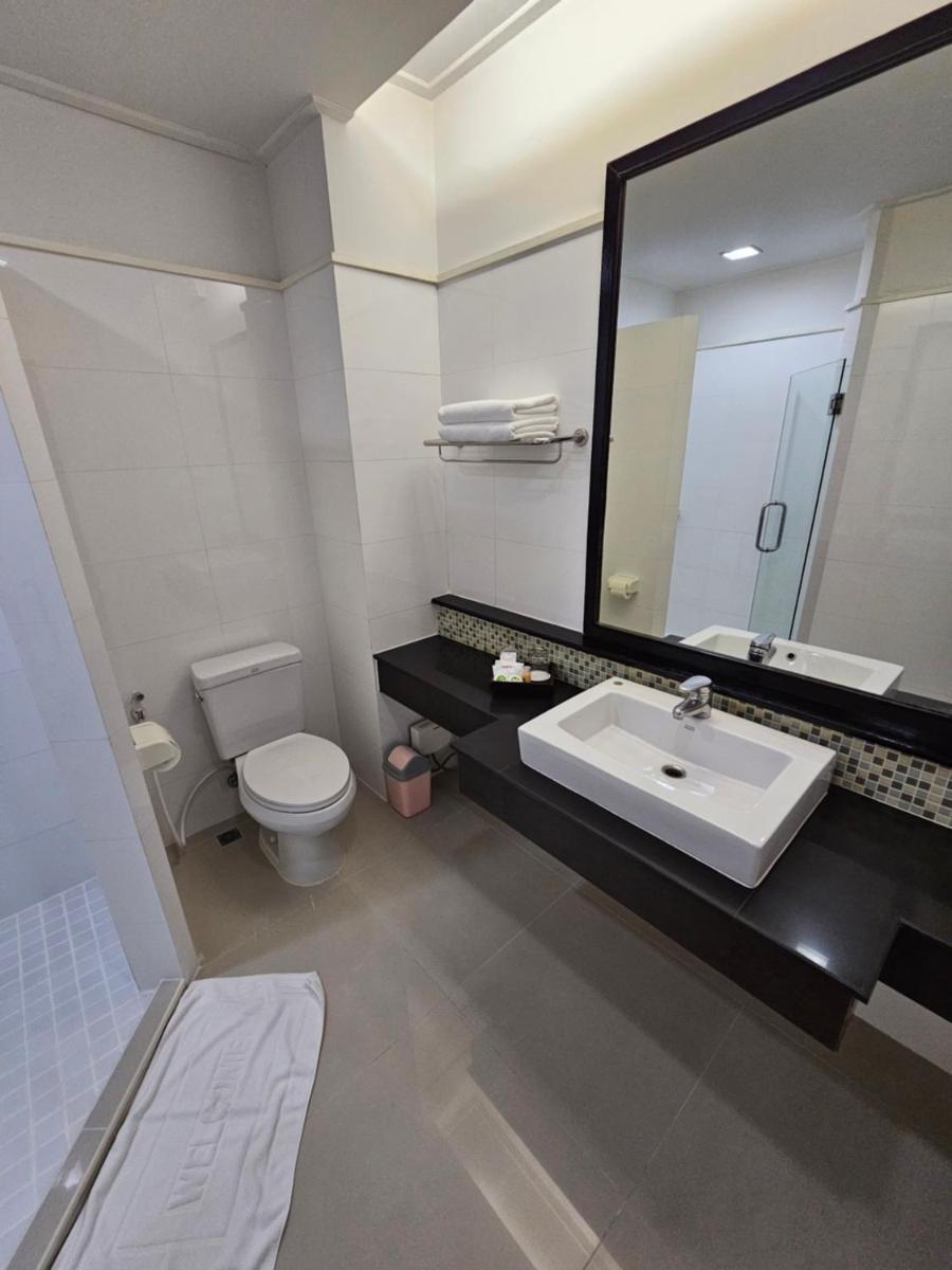 โรงแรม ซิตี้พาร์ค โคราช City Park Hotel - Hizvo