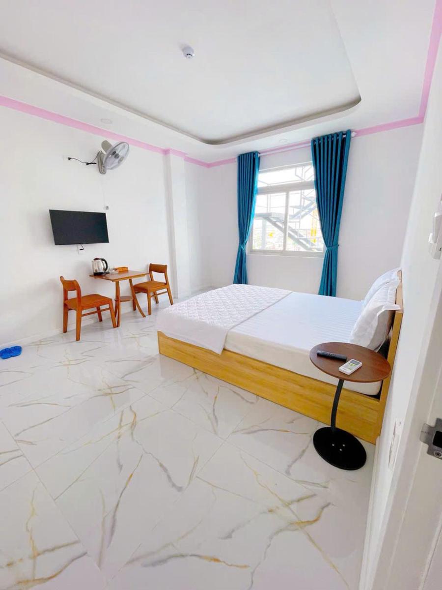 Khách sạn LyLy 3 - Housity