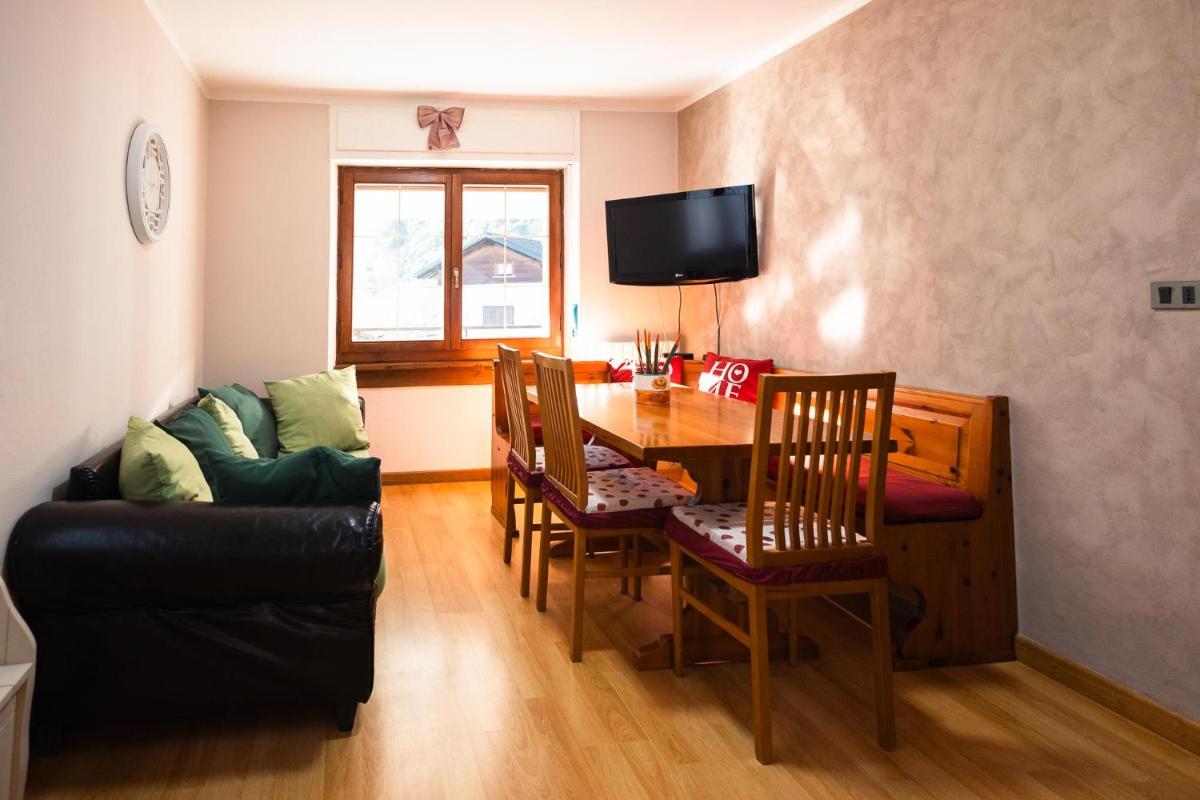 Millefiori house - Housity