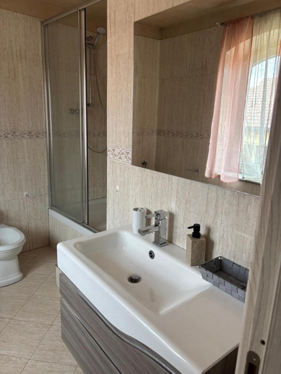 Bianco Diamante Mondovi - Housity