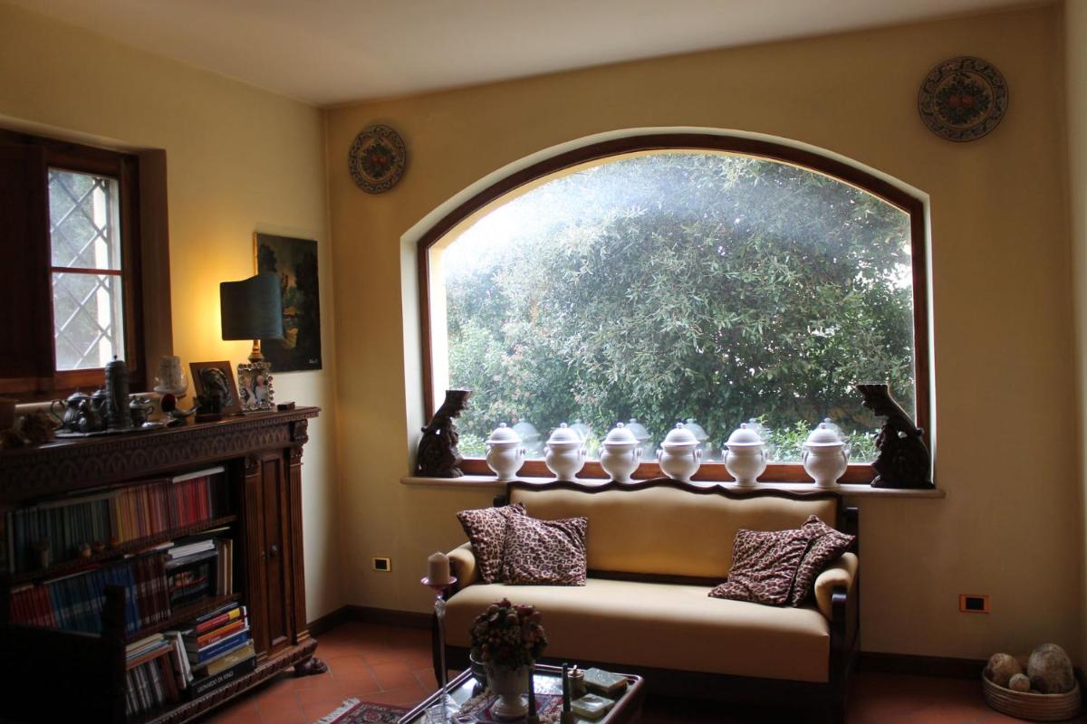 Dimora Umbra al civico 65 - Housity