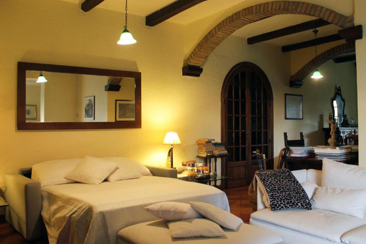 Dimora Umbra al civico 65 - Housity