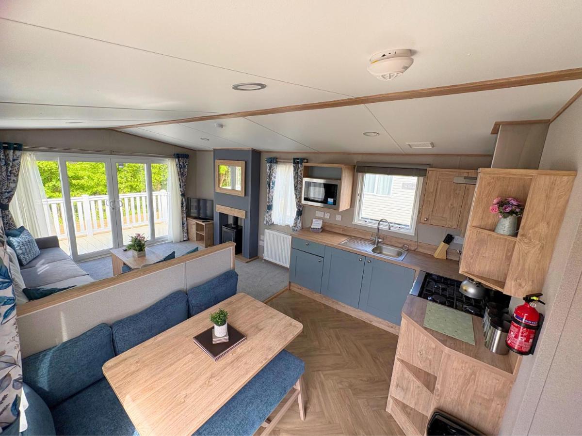 Linwater Caravan Park - Luxury Lodges and Static Caravans near Edinburgh - Housity