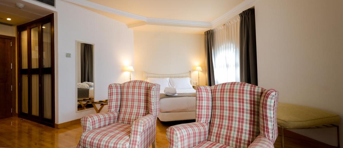 Zona de estar de Hotel Silken Villa de Laguardia