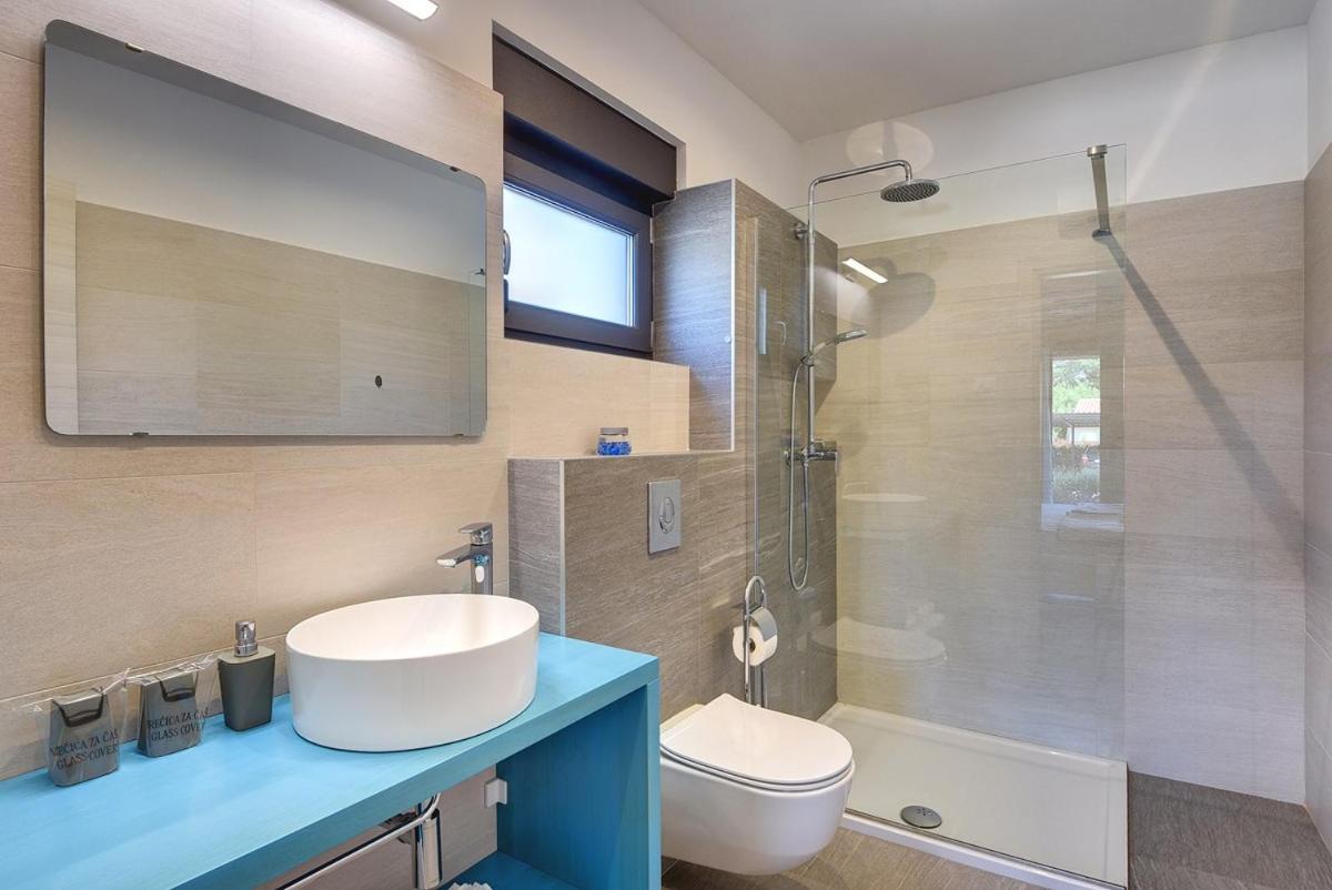 Villa Linea - Housity
