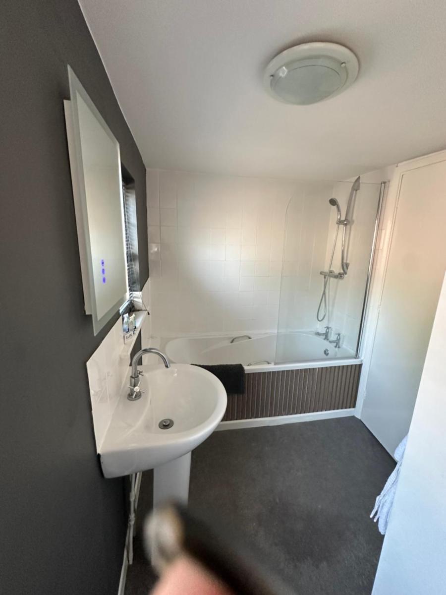 Norwood House - Housity