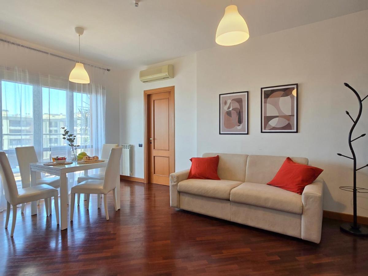 Golden Hour Apartment - panoramic terrace - Housity