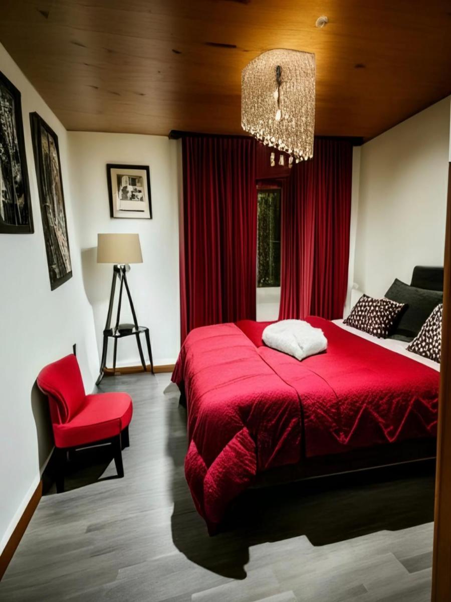 Chambres Du Petit Bonheur - Housity