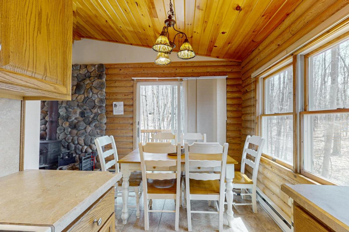 The Cozy Cabin - Housity
