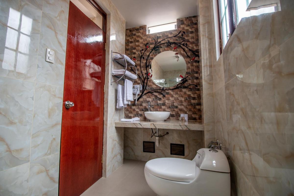 Valle Del Sol - Housity
