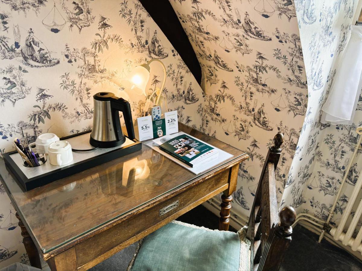 Logis Hôtel Beau Site - Housity