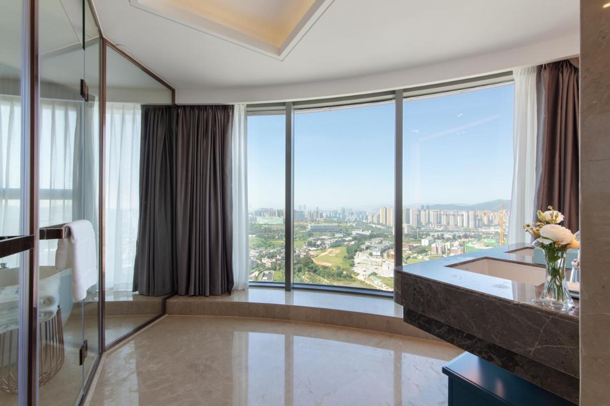 Kunming Huiyue Wyndham Hotel - Housity