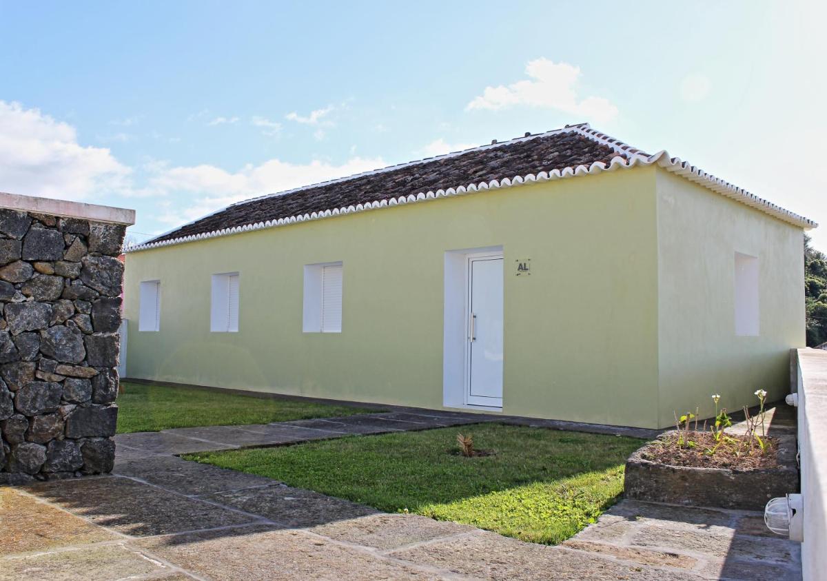 Vila Nova House - Housity