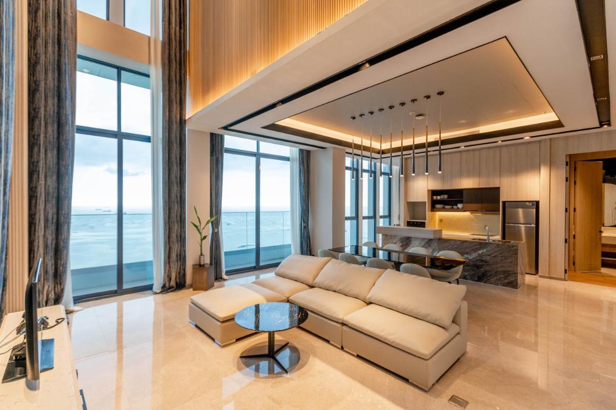 S Sriracha Hotel & Residence - Housity